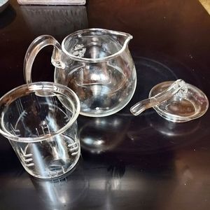 Vintage CHikao Glass single cup tea pot...B107